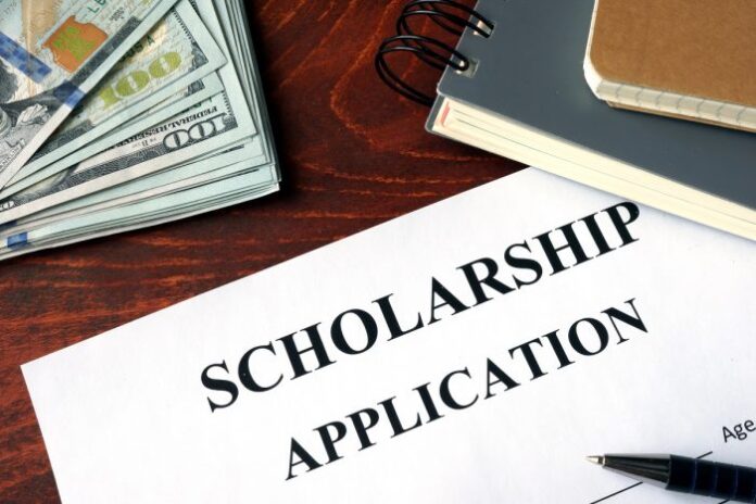 Scholarships with Low GPAs