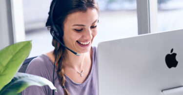 Customer Service Representative Job at Apple